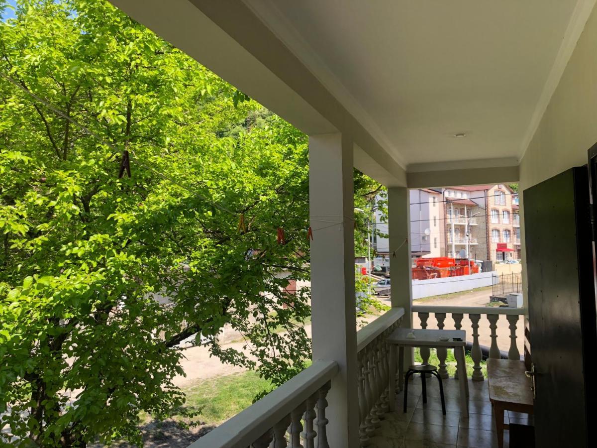 Гостевой Дом Tiма Hotel New Athos Bagian luar foto